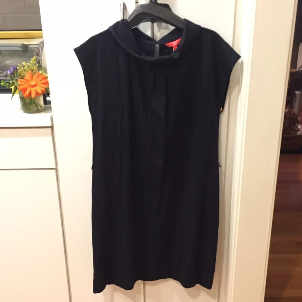 Ivanka Trump Cap Sleeve Dress with stylish collar - Black- 14 NWT